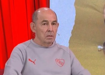 El elogio de Bochini a un jugador de Racing antes del clásico: “es crack” y “lo quería en Independiente”
