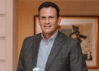 El ex CEO global de Tupperware es el nuevo dueño de su negocio en la Argentina