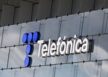 El Gobierno de Javier Milei suspende la posible compra de la filial argentina de Telefónica