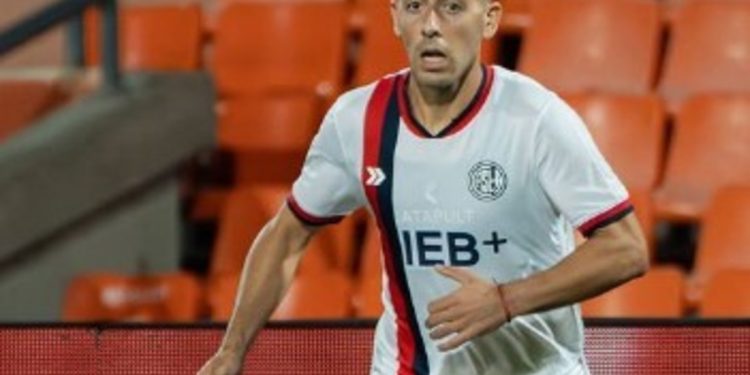El jugador que volvió a la titularidad en San Lorenzo tras un año y que es como un refuerzo para Russo