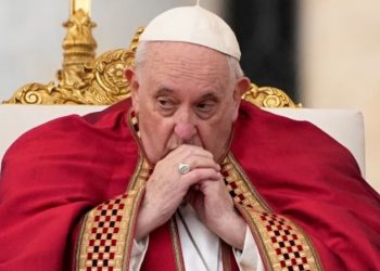 El papa Francisco volvió a enviar un mensaje desde el hospital: “Nuestro físico está…”