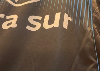 El particular reconocimiento de Ciudad de Bolívar a River en su camiseta