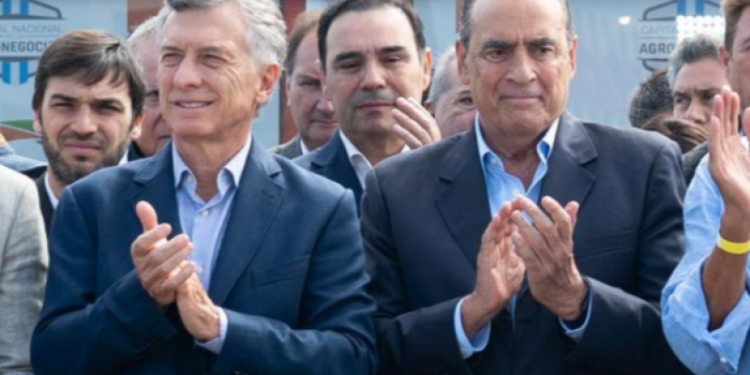 El tenso momento entre Macri y Francos y el desafío que tiene LLA en la Provincia