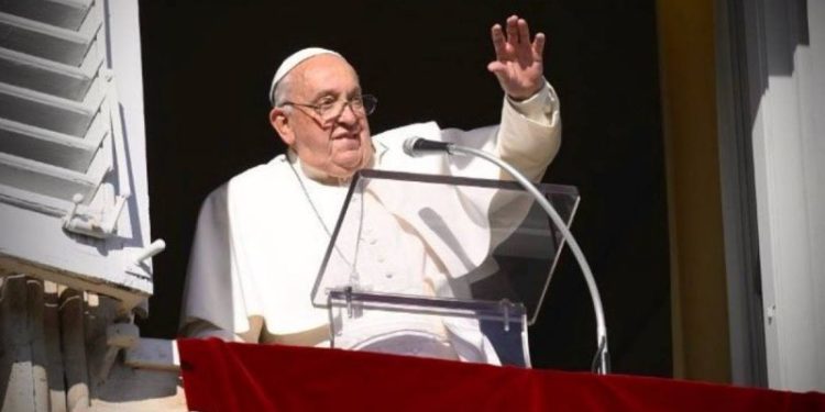 El Vaticano dio detalles de la salud del papa Francisco: cuál es su pronóstico