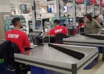 Empleados de Comercio: con aumento, cuánto cobra un cajero en abril