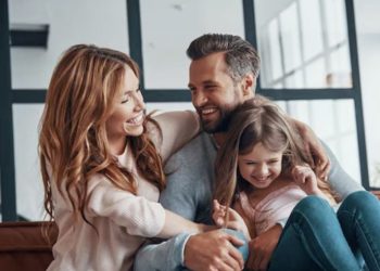 En qué posición quedó Argentina en el ranking global de la felicidad 2025