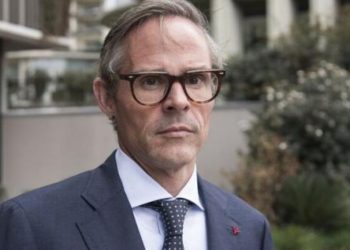 Foster Gillett: se abrió una investigación por posible lavado de dinero en la compra y venta de futbolistas