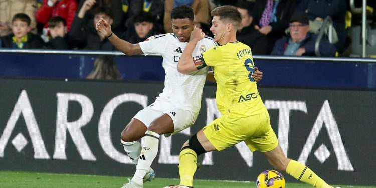Foyth abrió el marcador ante el Real Madrid, pero Mbappé lo dio vuelta enseguida