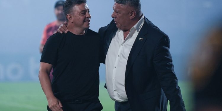 Gallardo: el abrazo con Tapia y por qué no fue a recibir la medalla