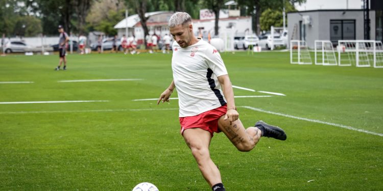 Huracán enfrenta a San Martin de Formosa por los 32avos de la Copa Argentina