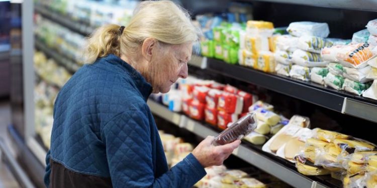 Inflación de febrero: una consultora puso en duda la proyección del Gobierno por una suba en uno de los rubros