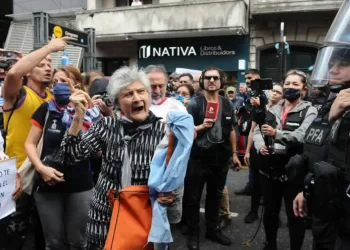 La CGT anunció un paro general de 24 horas para antes del 10 de abril