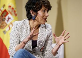 La Seguridad Social ofrece una ayuda de 8.707 euros en España a las familias con hijos con discapacidad: consulta los requisitos