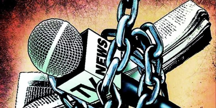 La opinión de la Corte Suprema sobre libertad de expresión, el periodismo profesional, la crítica dirigida a funcionarios públicos y asuntos de interés público.