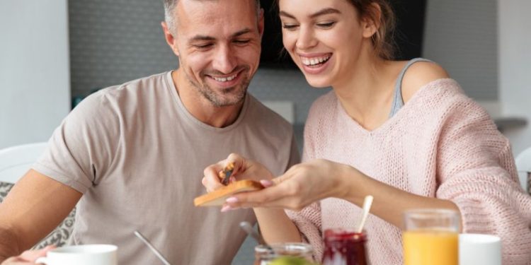Lo dice la ciencia: cuál es el horario exacto en el que hay que desayunar para mejorar la salud