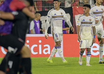 Los duros números de Boca y Cavani de visitantes