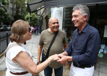 Macri puso primera en la Ciudad y salió a escuchar a los vecinos: “Me contaron los problemas”