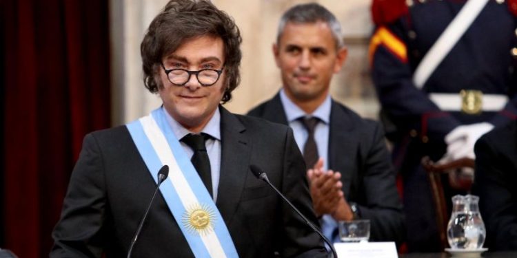 Marcha un DNU al Congreso para terminar de cerrar el acuerdo con el Fondo Monetario