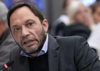 Desde la Coalición Cívica pidieron investigar los aprietes de diputados oficialistas