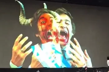 Polémica en el Lollapalooza al traspasarse peligrosa linea: imágenes de Javier Milei ensangrentado generan indignación en redes sociales