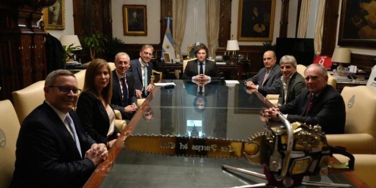 Milei se reunió con el CEO de un gigante minero que invertirá u$s 2500 millones en litio