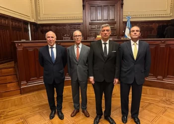Desconcierto en el gobierno por el duro golpe que significó el rechazo a la licencia del juez Lijo. A Lorenzetti se le borró la sonrisa. Los Werthein.