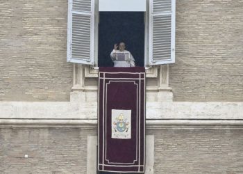Otro Ángelus sin Francisco: el mensaje del Papa desde el hospital y cómo está su salud ahora
