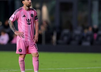 Partidos de hoy, domingo 2 de marzo: horario y en qué canal los pasan