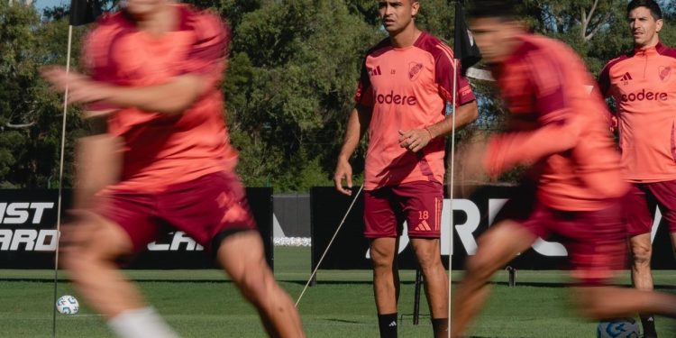 Pelota a pelota: el foco de Gallardo en la práctica y horas decisivas para recuperar lesionados