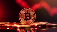 Bitcoin se hundi&oacute; m&aacute;s de 27% desde su valor m&aacute;ximo, pero se recupera: c&oacute;mo seguir&aacute;