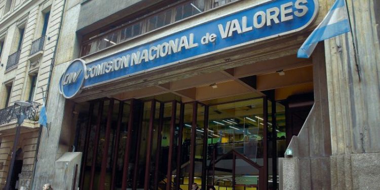 Renunció a la CNV un imputado por el caso LIBRA