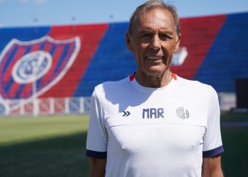 Russo con Olé: el presente de San Lorenzo y cómo “ver dar vueltas la pelota” lo ayuda con su enfermedad