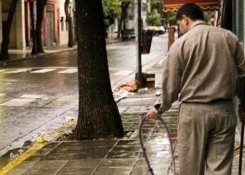 Suben las expensas: con aumento y bono, cuánto cobran los encargados de edificios a partir de marzo