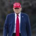 Trump confirma la imposición de los aranceles del 25% a México y Canadá desde este martes