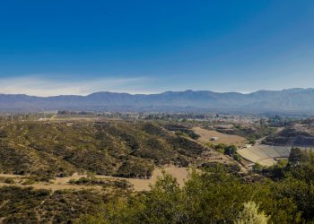Ulpiano Suarez se presentó como querellante frente a la usurpación y venta ilegal de terrenos