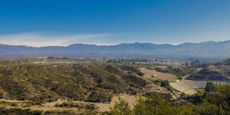 Ulpiano Suarez se presentó como querellante frente a la usurpación y venta ilegal de terrenos
