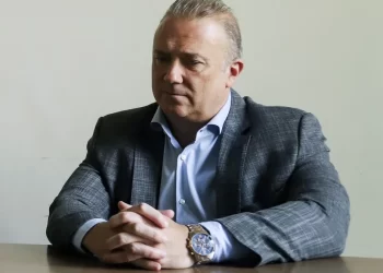 Un constitucionalista alertó sobre Milei: “Un modelo autocrático con tendencias neofascistas”