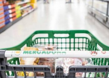 Un empleado que llevaba cinco años en Mercadona es despedido sin ninguna indemnización por culpa de unos croissant de chocolate