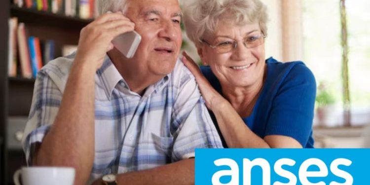 Una buena para los jubilados de ANSES: el Gobierno confirmó un doble extra que se cobra desde el 9 de abril