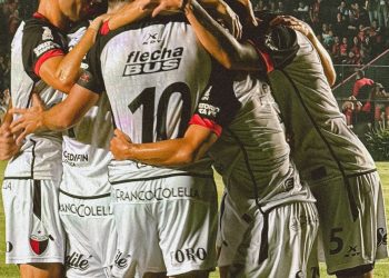 Unos viejos piolas: Bernardi y Gigliotti le dieron el triunfo a Colón