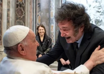 Milei mostro su pesar por la muerte de Francisco: El Gobierno “lamenta profundamente” la muerte de Francisco