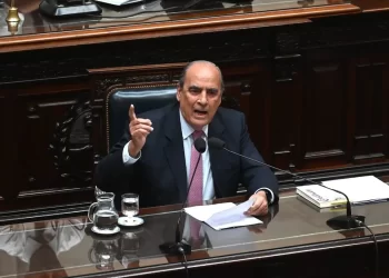 Criptogate: Tensa interpelación a Francos por vínculo presidencial con caso $LIBRA