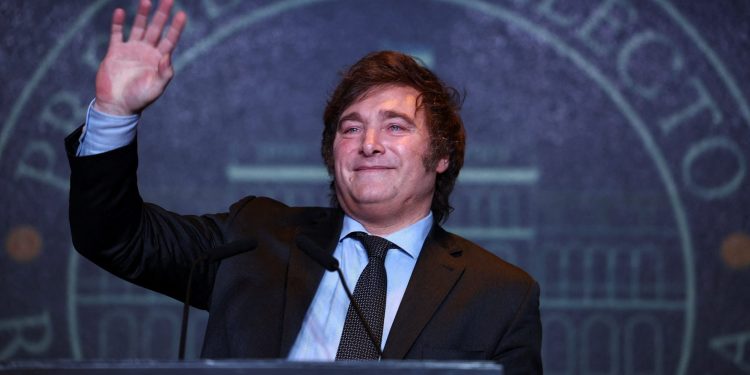 Milei en la encrucijada: avances económicos frente a tormentas globales y desafíos políticos