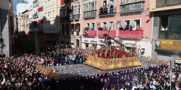 Martes Santo en Málaga, en directo: sigue las procesiones de la Semana Santa 2025