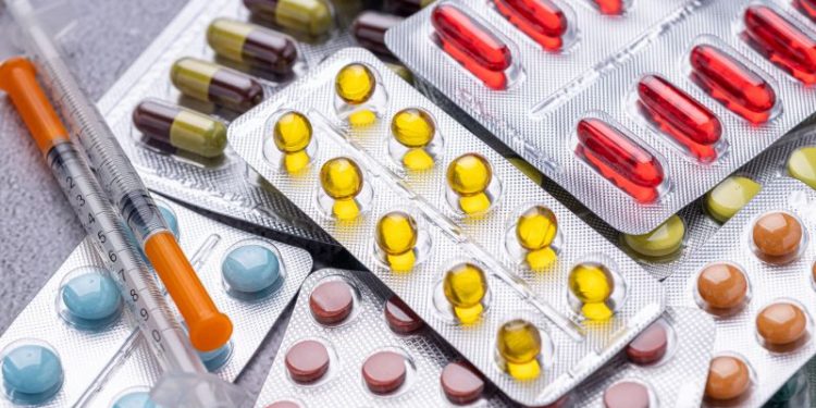 Adiós a los medicamentos de venta libre: estos remedios ya no podrán comprarse sin autorización