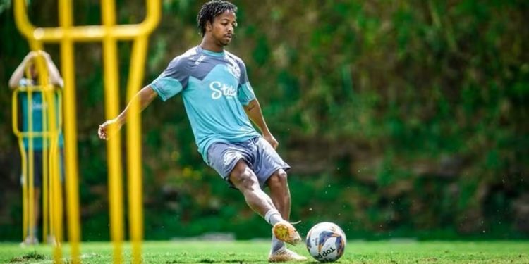 Apostaron 10.000 euros que sería amonestado y fue así: otro jugador sospechado en Brasil
