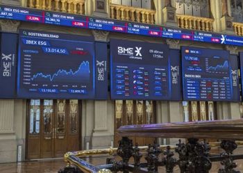 Así funciona el conocido “rebote del gato muerto”: el fenómeno económico que engañó a todas las bolsas europeas