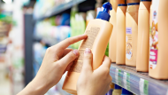 Exigen el retiro inmediato de este reconocido shampoo de todos los supermercados y farmacias por ser ilegal