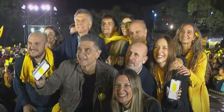 Con dardos al Gobierno y encabezados por Macri, el PRO lanzó su campaña en Ciudad de Buenos Aires