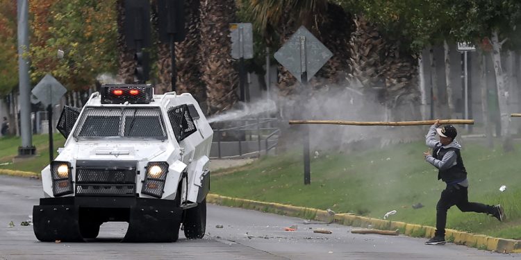 Conmebol prohibió hinchas de Colo Colo en todos los partidos